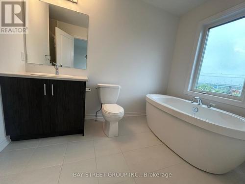 55 Sorbara Way, Whitby, ON - Indoor Photo Showing Bathroom