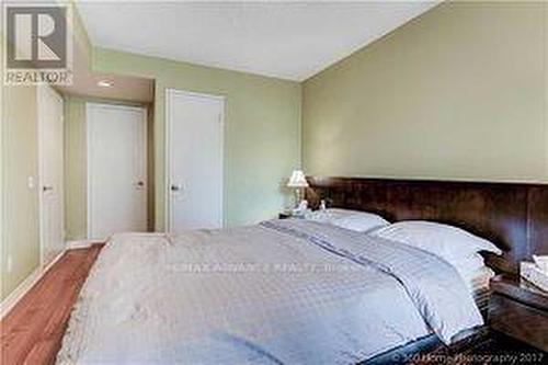 710 - 750 Bay Street, Toronto, ON - Indoor Photo Showing Bedroom