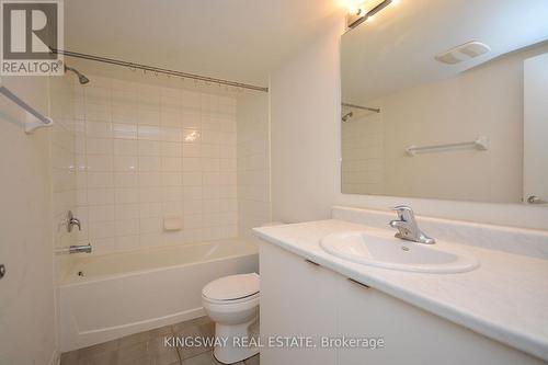 70 - 50 Edinburgh Drive, Brampton, ON - Indoor Photo Showing Bathroom