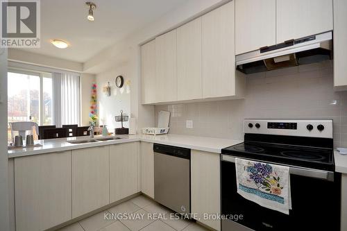 70 - 50 Edinburgh Drive, Brampton, ON - Indoor Photo Showing Kitchen With Double Sink