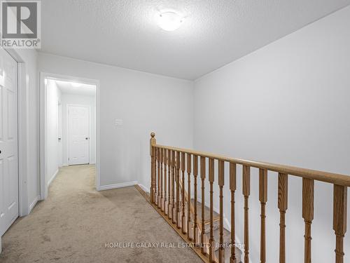 7731 Butternut Boulevard, Niagara Falls, ON - Indoor Photo Showing Other Room
