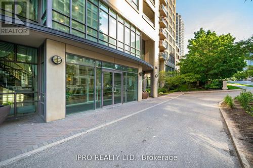 2212 - 156 Enfield Place N, Mississauga, ON - Outdoor