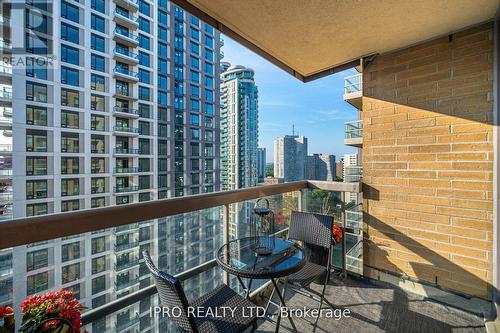 2212 - 156 Enfield Place N, Mississauga, ON - Outdoor With Balcony With Exterior
