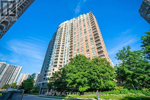 2212 - 156 Enfield Place N, Mississauga, ON - Outdoor With Facade