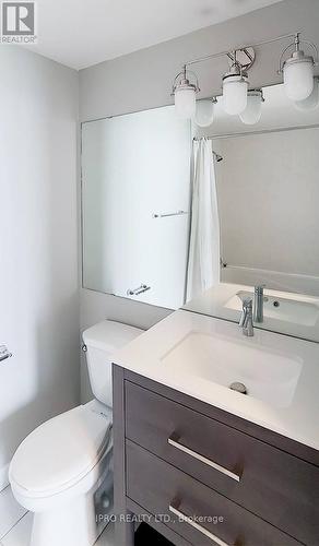 2501 - 220 Burnhamthorpe Road, Mississauga, ON - Indoor Photo Showing Bathroom