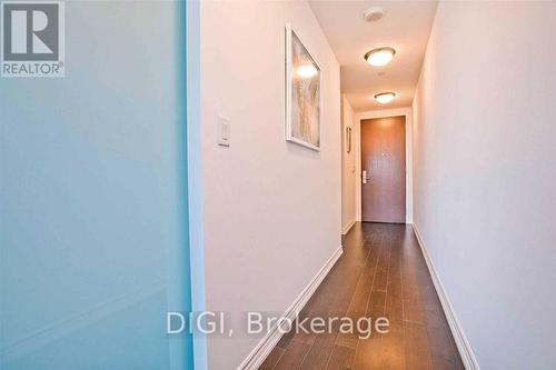 3106 - 386 Yonge Street, Toronto, ON - Indoor Photo Showing Other Room