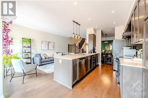 279 Livery Street Street, Ottawa, ON - Indoor Photo Showing Kitchen