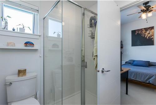 17 8508 204 Street, Langley, BC - Indoor Photo Showing Bathroom