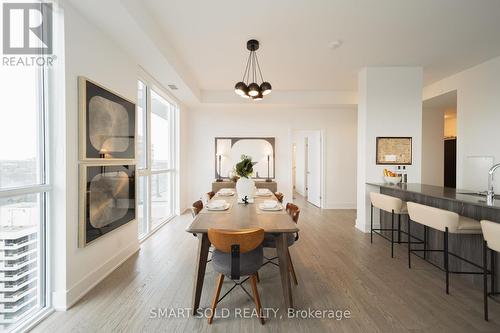 1903 - 609 Avenue Road, Toronto (Yonge-St. Clair), ON - Indoor Photo Showing Other Room