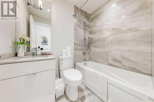 335 St Germain Avenue, Toronto, ON - Indoor Photo Showing Bathroom