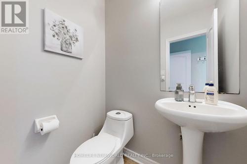 50 Amos Lehman Way, Whitchurch-Stouffville, ON - Indoor Photo Showing Bathroom