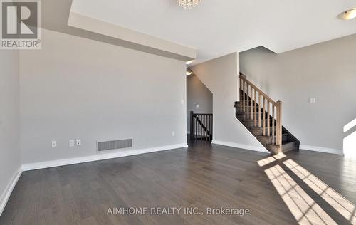 18 - 3026 Postridge Drive, Oakville, ON - Indoor Photo Showing Other Room