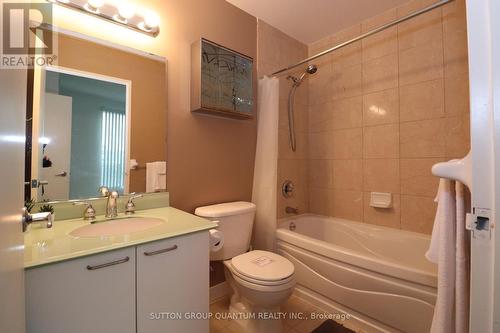 310 - 88 Palace Pier Court, Toronto, ON - Indoor Photo Showing Bathroom