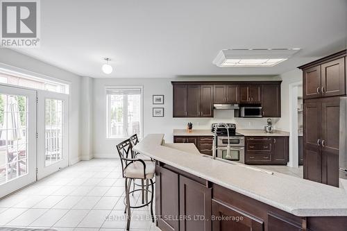 36 Hampton Springs Drive E, Brampton, ON - Indoor Photo Showing Kitchen