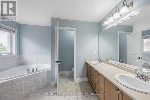 36 Hampton Springs Drive E, Brampton, ON - Indoor Photo Showing Bathroom