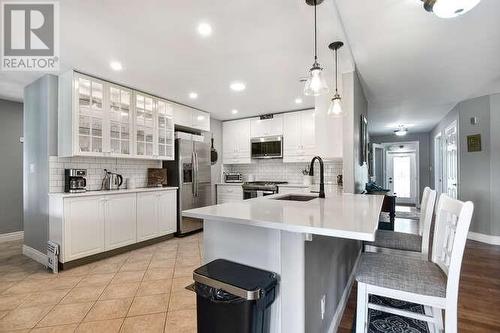 1367 Hallecks Road E, Brockville, ON - Indoor Photo Showing Kitchen With Upgraded Kitchen