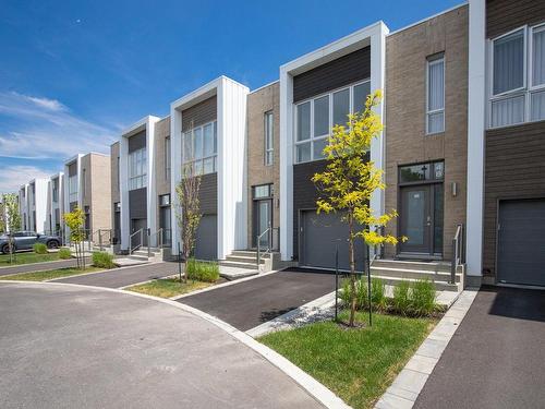 Frontage - 48 Place Boulay, Saint-Basile-Le-Grand, QC 