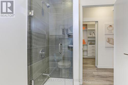 1205 - 56 Forest Manor Road, Toronto, ON - Indoor Photo Showing Bathroom