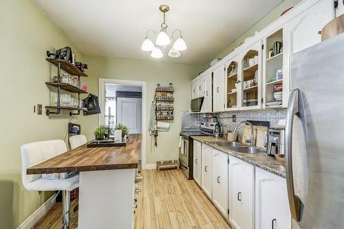 94 Steven Street, Hamilton, ON - Indoor Photo Showing Kitchen With Double Sink