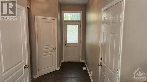 26 Cambray Lane, Ottawa, ON - Indoor Photo Showing Other Room