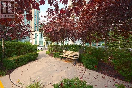 101 - 2565 Erin Centre Boulevard, Mississauga, ON - Outdoor