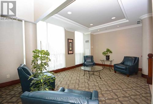101 - 2565 Erin Centre Boulevard, Mississauga, ON - Indoor Photo Showing Other Room