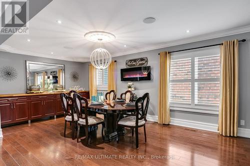 77 Morningview Trail, Toronto, ON - Indoor Photo Showing Dining Room