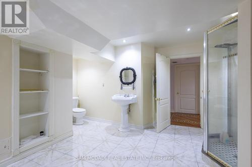 218 Mapes Avenue, Vaughan, ON - Indoor Photo Showing Bathroom