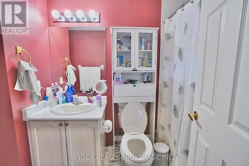 18 Girdwood Drive, Barrie, ON - Indoor Photo Showing Bathroom