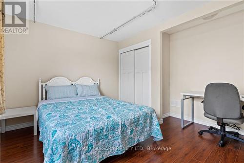 752 Four Mile Creek Road, Niagara-On-The-Lake, ON - Indoor Photo Showing Bedroom