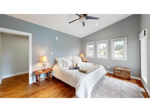 1221 Mcleod Avenue, Fernie, BC - Indoor Photo Showing Bedroom