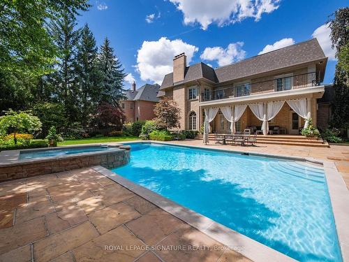 51 Renaissance Crt, Vaughan, ON - Outdoor With In Ground Pool With Backyard