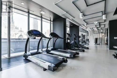 2107 - 68 Shuter Street, Toronto, ON - Indoor Photo Showing Gym Room