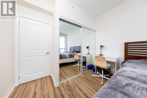 Ph2204 - 55 Eglinton Avenue W, Mississauga (Hurontario), ON - Indoor Photo Showing Bedroom