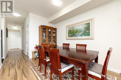 Ph2204 - 55 Eglinton Avenue W, Mississauga (Hurontario), ON - Indoor Photo Showing Dining Room