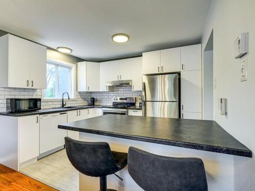 Kitchen - 3-2350 Boul. René-Gaultier, Varennes, QC - Indoor Photo Showing Kitchen