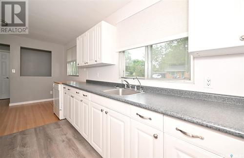 1832 Westview Place, Estevan, SK - Indoor Photo Showing Kitchen