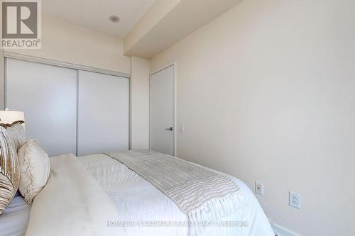 2315 - 29 Singer Court, Toronto (Bayview Village), ON - Indoor Photo Showing Bedroom