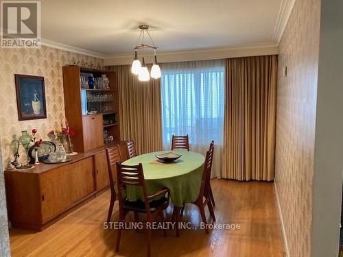 19 Hopperton Drive, Toronto, ON - Indoor Photo Showing Dining Room