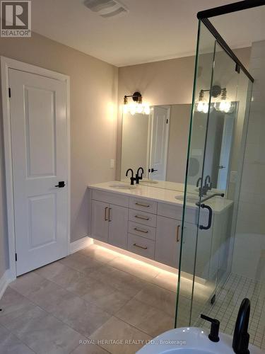 42 St Augustine Drive, Whitby, ON - Indoor Photo Showing Bathroom