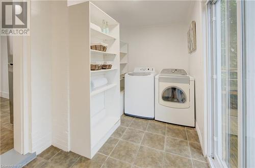 296 Park Street, Kitchener, ON - Indoor Photo Showing Laundry Room