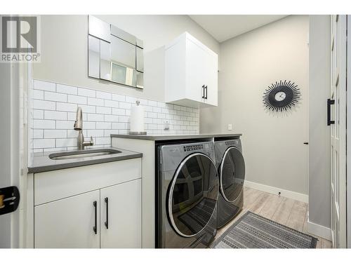 8812 Oxford Road, Vernon, BC - Indoor Photo Showing Laundry Room