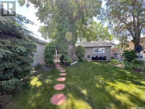 1109 Bothwell Drive, Swift Current, SK - Outdoor