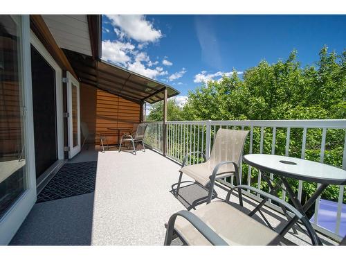 526 20Th Avenue S, Cranbrook, BC - Outdoor With Deck Patio Veranda With Exterior