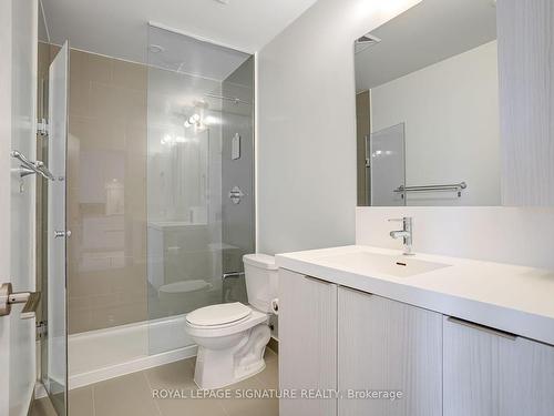 813-34 Tubman Ave, Toronto, ON - Indoor Photo Showing Bathroom