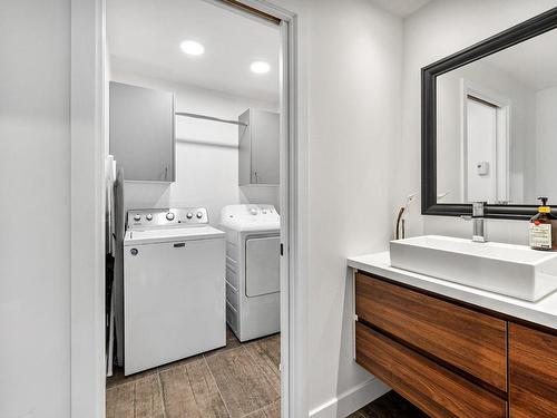 Laundry room - 845  - 851 Rue Du Cardinal-Léger, Magog, QC - Indoor Photo Showing Laundry Room