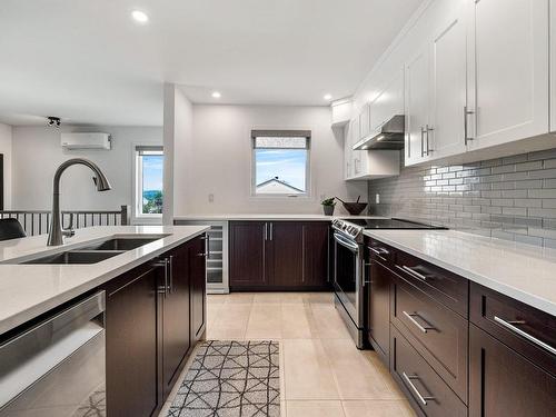 Kitchen - 845  - 851 Rue Du Cardinal-Léger, Magog, QC - Indoor Photo Showing Kitchen With Double Sink With Upgraded Kitchen