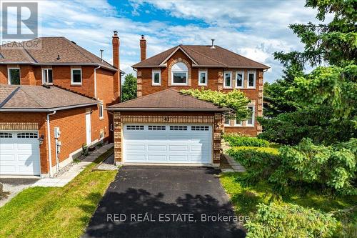 41 Macmillan Crescent, Barrie, ON - Outdoor