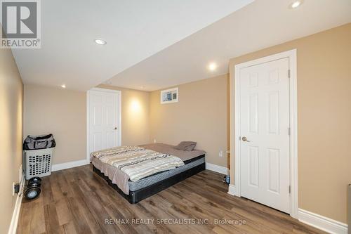 480 Grove Street E, Barrie, ON - Indoor Photo Showing Bedroom