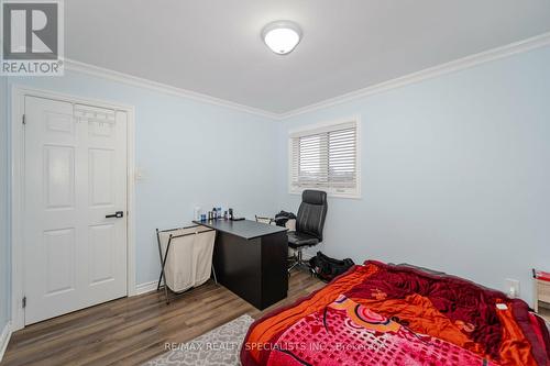 480 Grove Street E, Barrie, ON - Indoor Photo Showing Bedroom